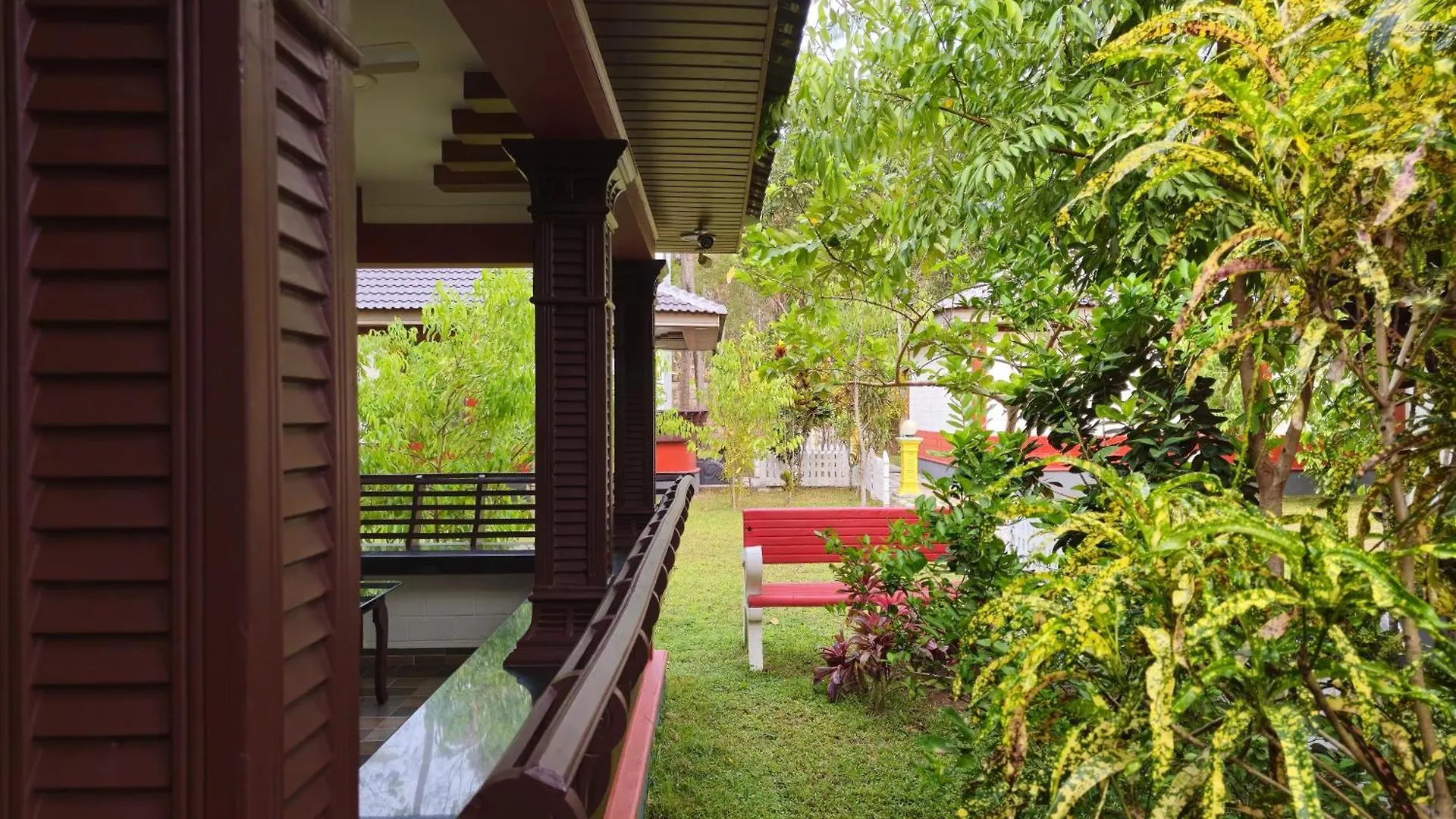 ***  Leisure Valley Beach Resort Varkala India