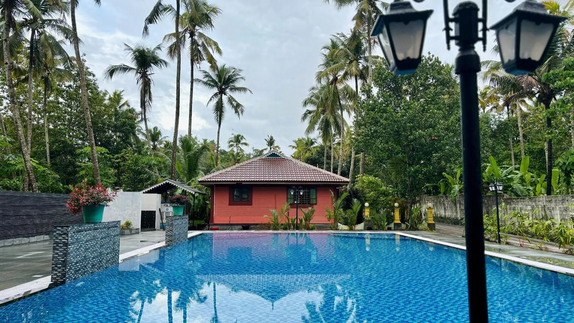 Leisure Valley Beach Resort Varkala
