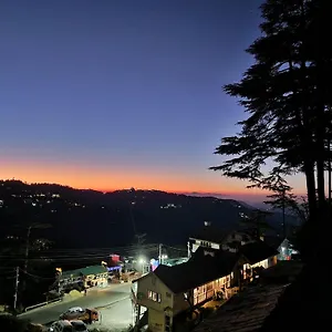 *** Hotel Pineview India